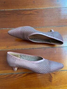 Rachel Comey Clemmie Kitten S Punch Perforated Heels in Dusty Pink Women’s 8 ❤️🎀